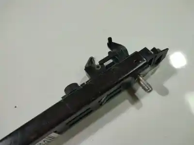 Автозапчастина б/у передній правий гачок для opel meriva a monospace (x03) 1.3 cdti (e75) посилання на oem iam 2020496  2020496