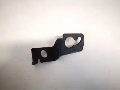 Pezzo di ricambio per auto di seconda mano plastica per volvo v50 (545) 2.0 d riferimenti oem iam 30653497  