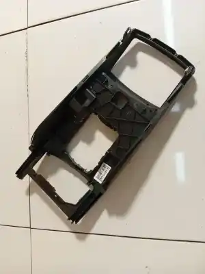 Pezzo di ricambio per auto di seconda mano plastica per audi a6 c6 (4f2) 2.7 tdi riferimenti oem iam t002188  t002188, 4f1864261, p0103820