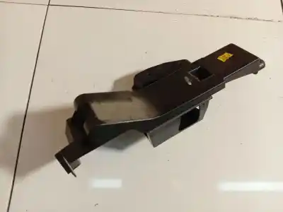 Pezzo di ricambio per auto di seconda mano plastica per audi a6 c6 (4f2) 2.7 tdi riferimenti oem iam 8e0010175a  8e0 010 175 a