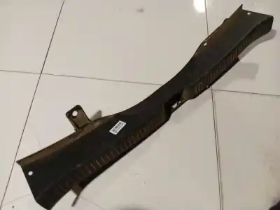 Peça sobressalente para automóvel em segunda mão plásticos por mazda 5 (cr19) 2.0 cd (cr19) referências oem iam c2356889x