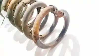 Peça sobressalente para automóvel em segunda mão mola de suspensão por ford focus iii 1.6 tdci referências oem iam   