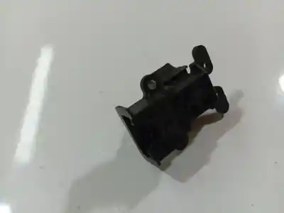 Автозапчастина б/у передні вікний вмикач для honda cr-v (rd8) 2.0 vtec cat посилання на oem iam m20013  m20013