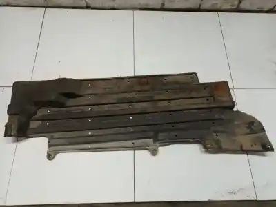 Peça sobressalente para automóvel em segunda mão plásticos por mazda 5 (cr19) 2.0 cd (cr19) referências oem iam c23556343