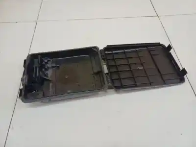 Pezzo di ricambio per auto di seconda mano plastica per volkswagen passat b5 variant (3b5) 1.9 tdi riferimenti oem iam 8d0927613  8d0 927 613