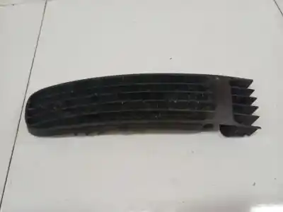 Pezzo di ricambio per auto di seconda mano griglia paraurti anteriore per volkswagen passat b5 variant (3b5) 1.9 tdi riferimenti oem iam 3b0853678  3b0 853 678