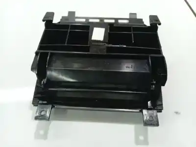 Peça sobressalente para automóvel em segunda mão cinzeiro por audi a3 (8p1) 1.6 referências oem iam 8p0857951  8p0 857 951