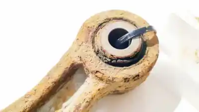 Автозапчастина б/у лівий задній верхній рычок підвіски для subaru legacy iv ranchera familiar (bp) 2.0 d awd (bpd) посилання на oem iam sd0122  