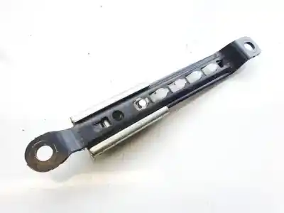 Автозапчастина б/у передній правий гачок для suzuki swift iii (mz, ez) 1.5 (rs 415) посилання на oem iam 06054003