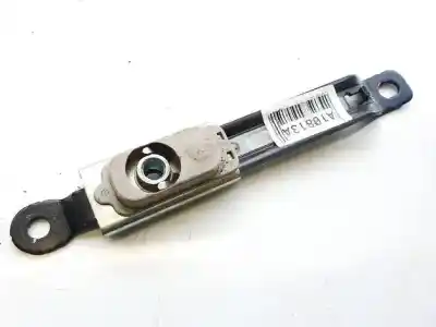 Автозапчастина б/у передній правий гачок для suzuki swift iii (mz, ez) 1.5 (rs 415) посилання на oem iam 06054003  