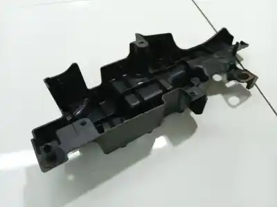 Pezzo di ricambio per auto di seconda mano plastica per mazda 5 (cr19) 2.0 cd (cr19) riferimenti oem iam   