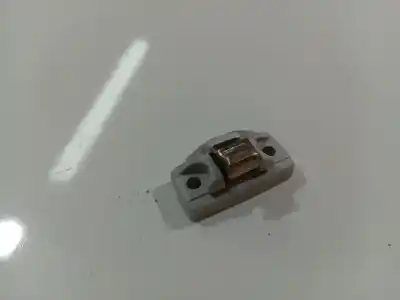 İkinci el araba yedek parçası çeşi̇tli̇ parçalar için volkswagen passat b5 variant (3b5) 1.9 tdi oem iam referansları 3b0857561a  3b0 857 561a