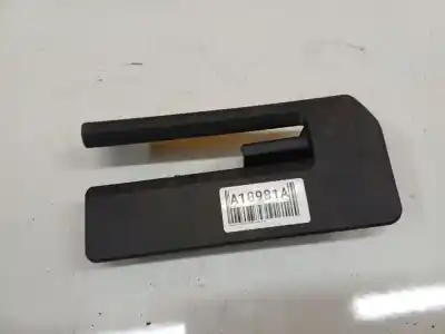 Peça sobressalente para automóvel em segunda mão plásticos por toyota corolla verso (zer_, zze12_, r1_) 2.0 d-4d (cur10_) referências oem iam 721370f020