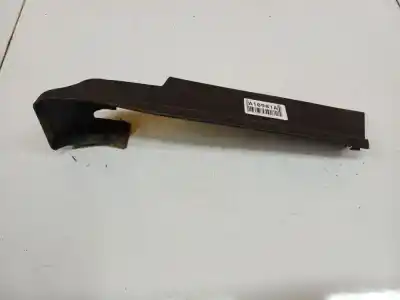 Peça sobressalente para automóvel em segunda mão plásticos por toyota corolla verso (zer_, zze12_, r1_) 2.0 d-4d (cur10_) referências oem iam 721240f010