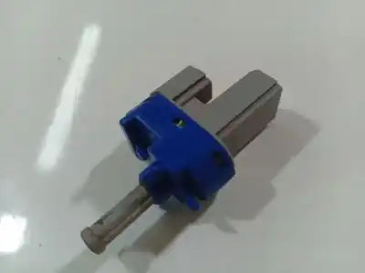 Peça sobressalente para automóvel em segunda mão trocar por mazda 5 (cr19) 2.0 cd (cr19) referências oem iam 