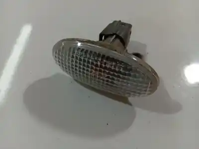 Peça sobressalente para automóvel em segunda mão farolim do lado direito por mazda 5 (cr19) 2.0 cd (cr19) referências oem iam 