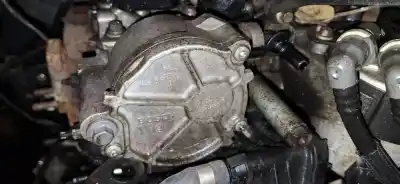 Автозапчастина б/у галмумний депресор / вакуумний насос для nissan bluebird hatchback (t72, t12) 1.6 посилання на oem iam d1561a  