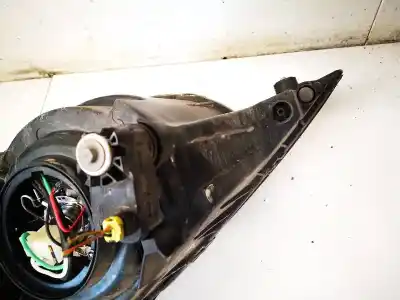 Peça sobressalente para automóvel em segunda mão farol / farolim direito por ssangyong actyon, 2005.01 - 2011.11 2.3 110kw 2006.11 - 2011.11 referências oem iam   