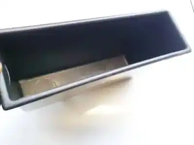 Second-hand car spare part glove compartment for citroen c2 (jm_) 1.4 oem iam references 7700668901  