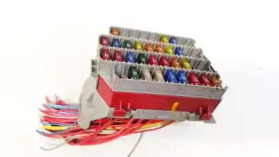 Peça sobressalente para automóvel em segunda mão caixa de fusíveis e relés por volvo v70 ii (285) d5 referências oem iam 9162439