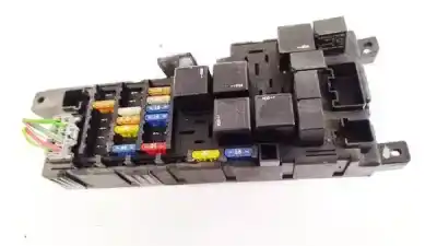 Peça sobressalente para automóvel em segunda mão caixa de fusíveis e relés por volvo v70 ii (285) d5 referências oem iam 518323324