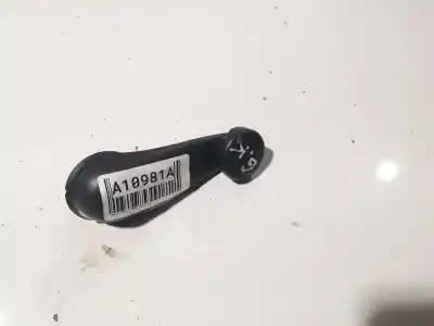 Peça sobressalente para automóvel em segunda mão manivela / manipulo do vidro dianteiro esquerdo por toyota corolla verso (zer_, zze12_, r1_) 2.0 d-4d (cur10_) referências oem iam 79614