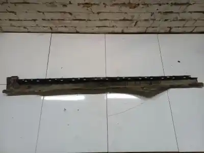 İkinci el araba yedek parçası sag yan etek (kesim) için volkswagen passat b5 variant (3b5) 1.9 tdi oem iam referansları   