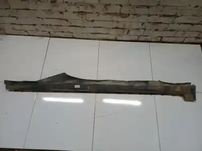 Second-hand car spare part left side skirt (cut) for volkswagen passat b5 variant (3b5) 1.9 tdi oem iam references 