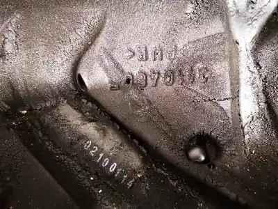 Second-hand car spare part engine cover for volvo v70 ii (285) d5 oem iam references 31104605  