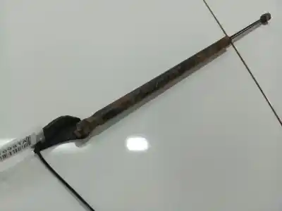 Peça sobressalente para automóvel em segunda mão amortecedores do tronco / porta por toyota corolla verso (zer_, zze12_, r1_) 2.0 d-4d (cur10_) referências oem iam 689500f010