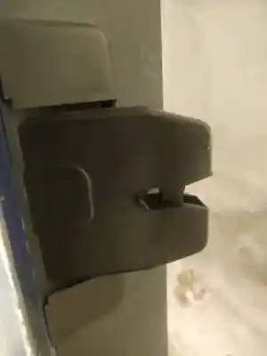 Автозапчасти б/у замок багажника/ворот за FORD FOCUS C-MAX (DM2) 1.6 TDCI ссылки OEM IAM   