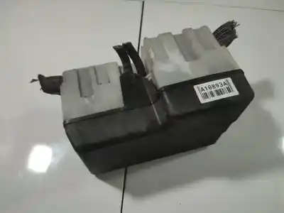 Peça sobressalente para automóvel em segunda mão caixa de fusíveis e relés por mazda 5 (cr19) 2.0 cd (cr19) referências oem iam 