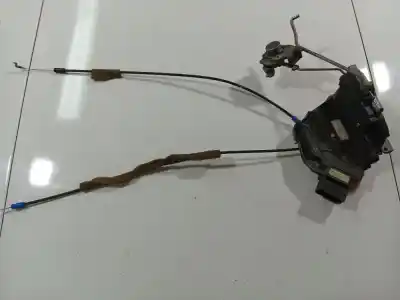 Peça sobressalente para automóvel em segunda mão fechadura da porta dianteira esquerda por mazda 5 (cr19) 2.0 cd (cr19) referências oem iam cc6459