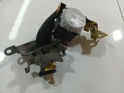 Peça sobressalente para automóvel em segunda mão cinto de segurança traseiro direito por toyota corolla verso (zer_, zze12_, r1_) 2.0 d-4d (cur10_) referências oem iam 0433087