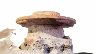 Second-hand car spare part front right knuckle for bmw 1 (e81) 118 d oem iam references   