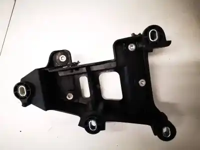 Pezzo di ricambio per auto di seconda mano plastica per ford focus iii 1.6 tdci riferimenti oem iam bv6r7c453cac  bv6r-7c453-cac