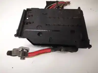 Tweedehands auto-onderdeel relais/zekeringenkastje voor ford focus iii 1.6 tdci oem iam-referenties av6t14a067bb