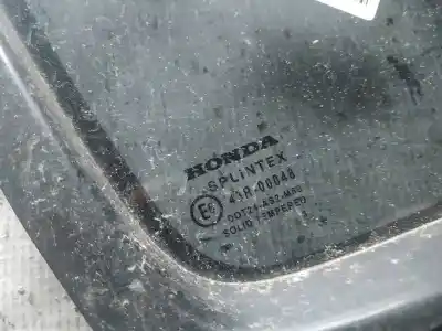 Peça sobressalente para automóvel em segunda mão vidro custódia triangular traseiro direito por honda cr-v (rd8) 2.0 vtec cat referências oem iam as2  