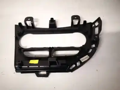 Pezzo di ricambio per auto di seconda mano plastica per ford focus iii 1.6 tdci riferimenti oem iam bm5118522bdw  bm51-18522-bdw