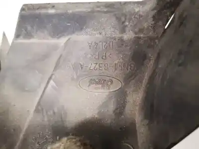 Pezzo di ricambio per auto di seconda mano plastica per ford focus iii 1.6 tdci riferimenti oem iam bm518327aa  bm51-8327-aa