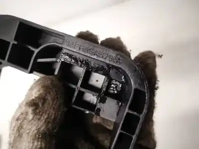 Pezzo di ricambio per auto di seconda mano plastica per ford focus iii 1.6 tdci riferimenti oem iam amfh19a579a  