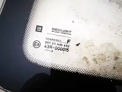 Peça sobressalente para automóvel em segunda mão vidro de custódia triangular traseiro esquerdo por opel corsa b 1.4 cat (2h6) referências oem iam as2  