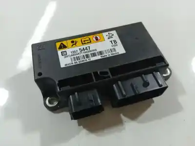 Peça sobressalente para automóvel em segunda mão centralina de airbag por opel insignia a (g09) 2.0 cdti (68) referências oem iam 13575447