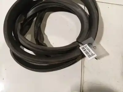 Автозапчастина б/у контур дверей гума для audi a4 b5 (8d2) 1.8 посилання на oem iam   