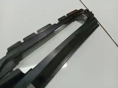 Pezzo di ricambio per auto di seconda mano plastica per ford focus c-max (dm2) 1.6 tdci riferimenti oem iam 3m51r24384a  3m51-r24384-a