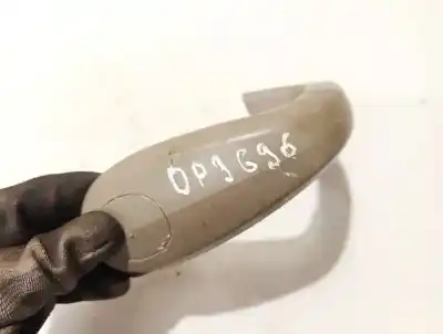 Pezzo di ricambio per auto di seconda mano plastica per renault scenic ii 1.6 16v riferimenti oem iam   