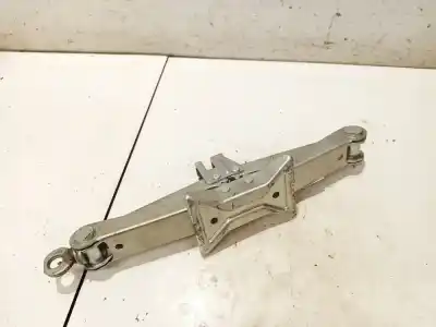 Second-hand car spare part jack for toyota auris (_e15_) 1.4 d-4d (nde150_) oem iam references   