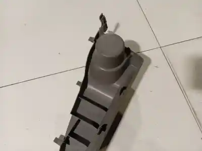 Pezzo di ricambio per auto di seconda mano plastica per renault scénic ii (jm0/1_) 1.5 dci (jm1e, jm16) riferimenti oem iam 82000165060  82000165060