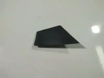 Peça sobressalente para automóvel em segunda mão plásticos por opel insignia a (g09) 2.0 cdti (68) referências oem iam 13270723r008