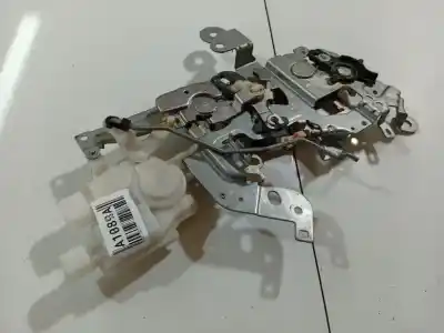 Peça sobressalente para automóvel em segunda mão fechadura da porta traseira esquerda por mazda 5 (cr19) 2.0 cd (cr19) referências oem iam 